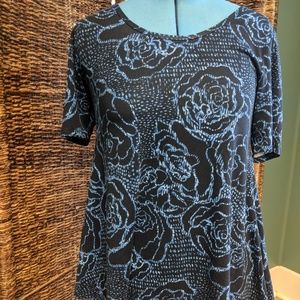 LuLaRoe Perfect T